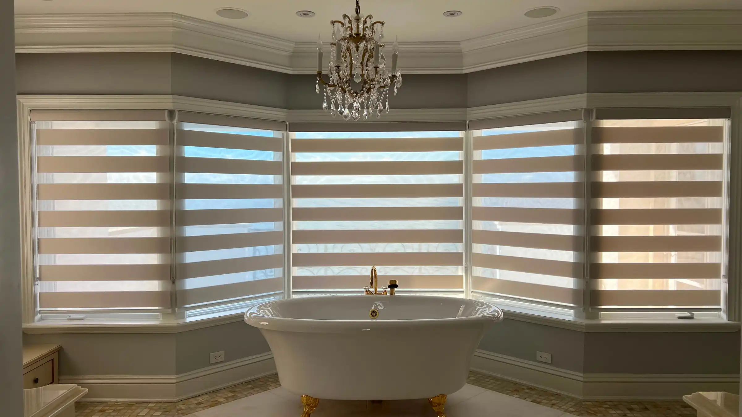 Happy Mimo Blinds customer home in South Florida