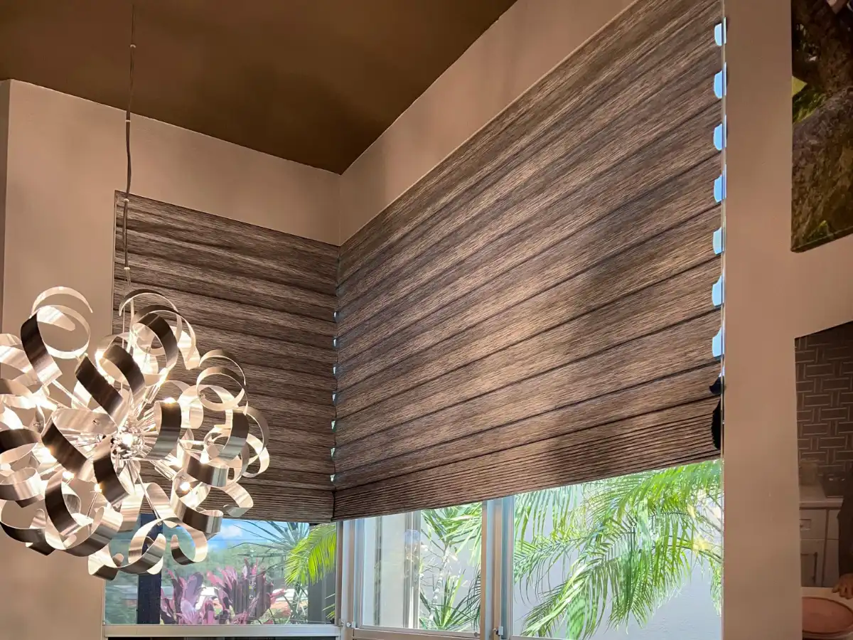 Light-filtering Roman shades in a Pompano Beach home office